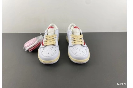 Hyperoad Scott Air x Travis Low Jordan 1 0810